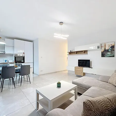 Apartamento Brand New Luxury 2br 2ba Fully Ac Marsaskala