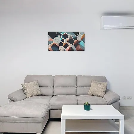 Brand New Luxury 2br 2ba Fully Ac Marsaskala