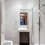 Brand New Luxury 2br 2ba Fully Ac