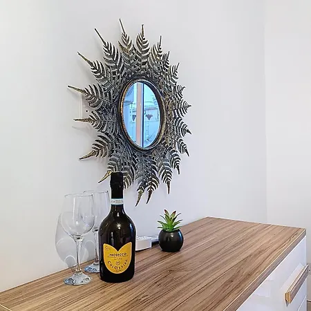 아파트 Brand New Luxury 2br 2ba Fully Ac *